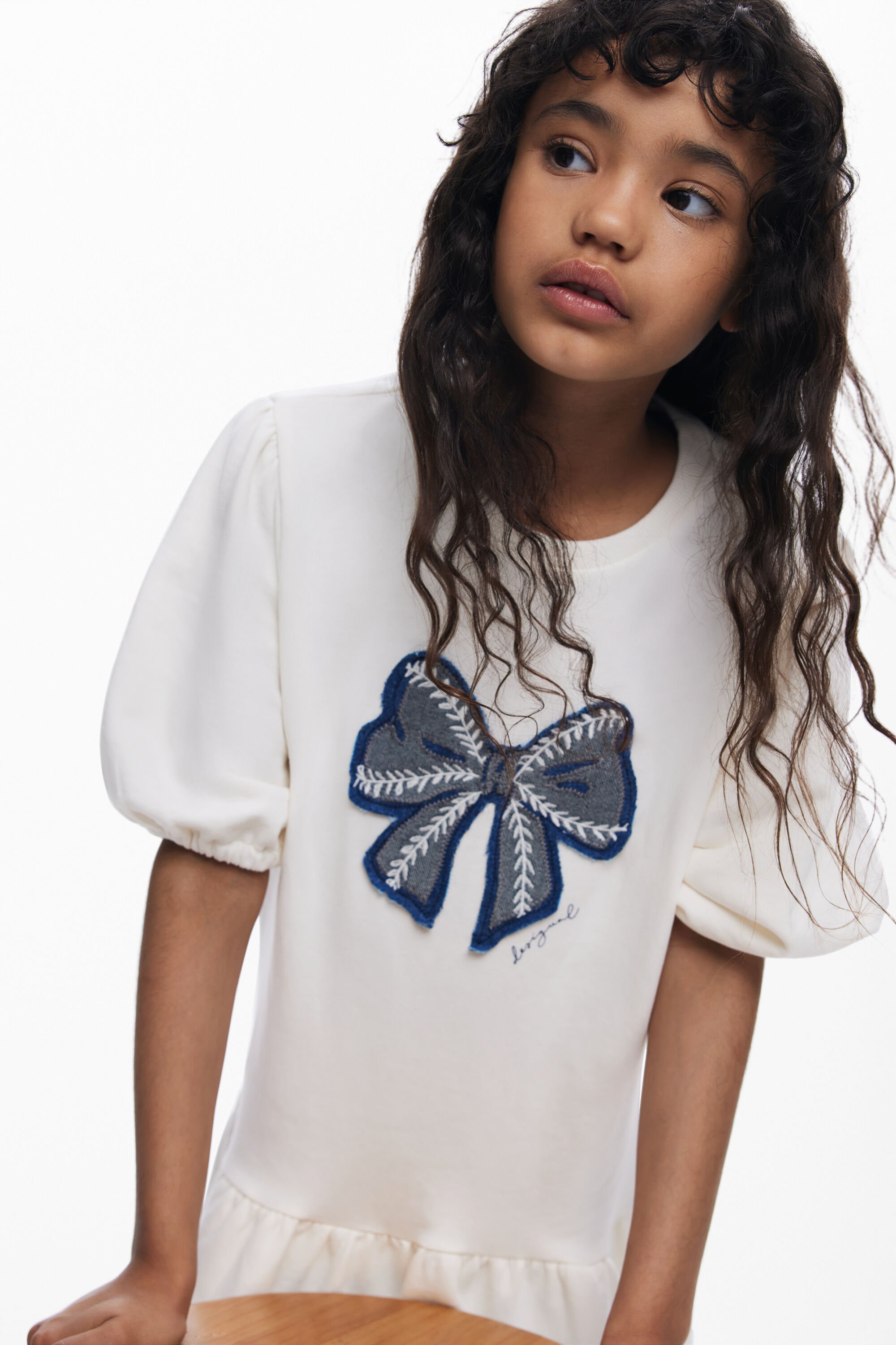 Sweatshirt dress with bow