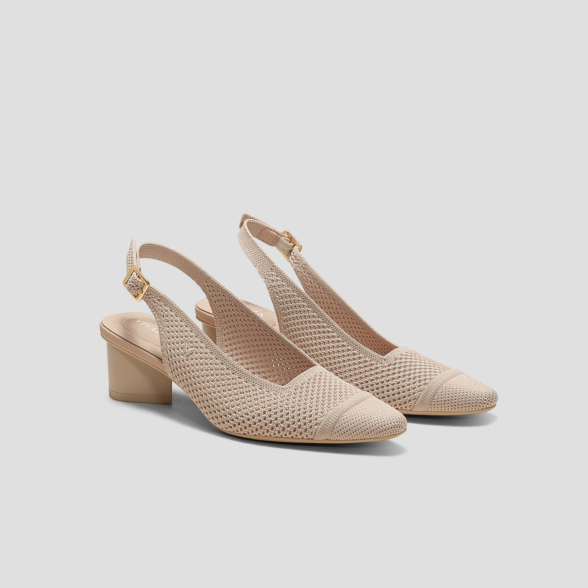 VIVAIA Pointed-Toe Slingback Sandals Leah Pro|ALMOND