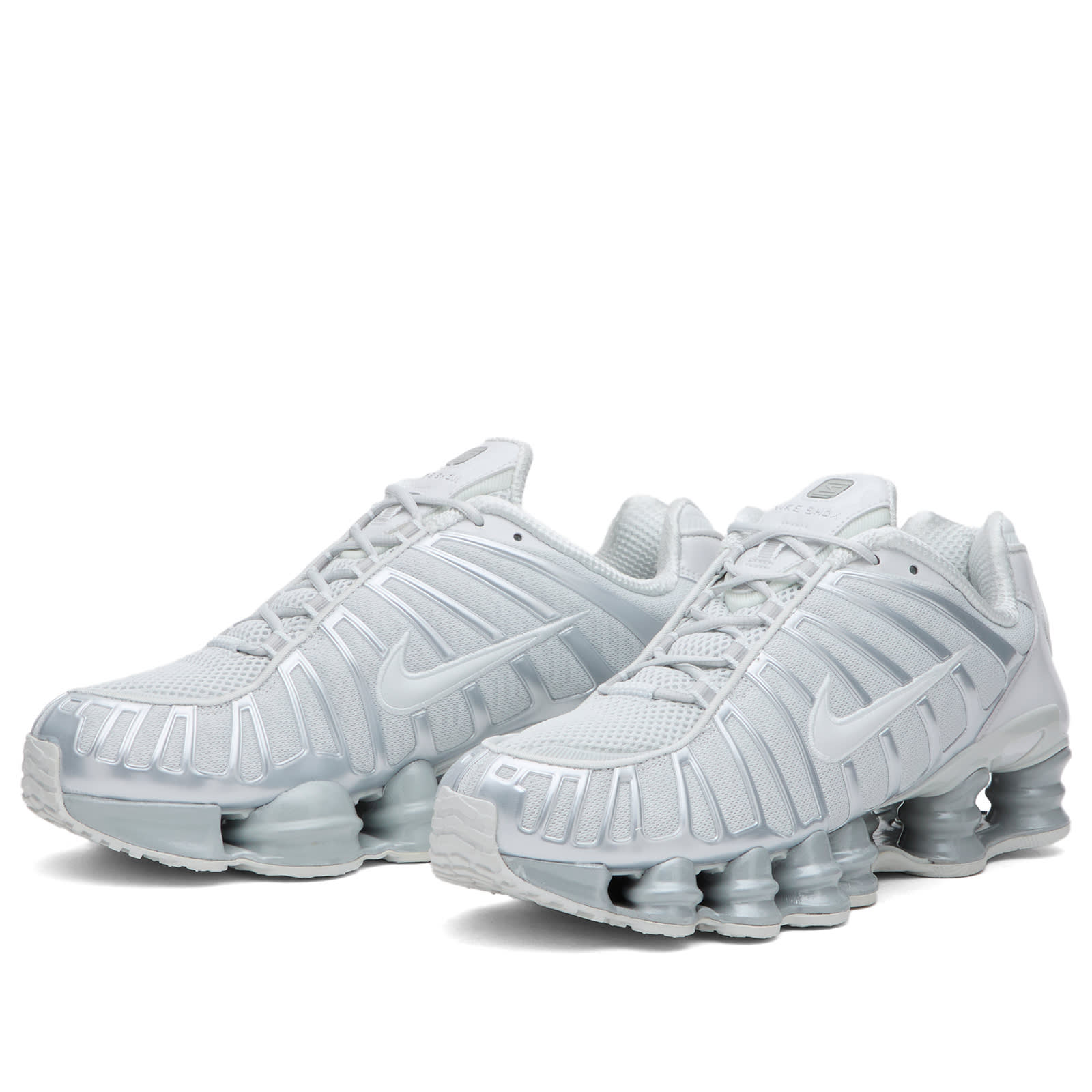 Women's Shox Tl Se Sneaker in Photon Dust/Metalic Silver