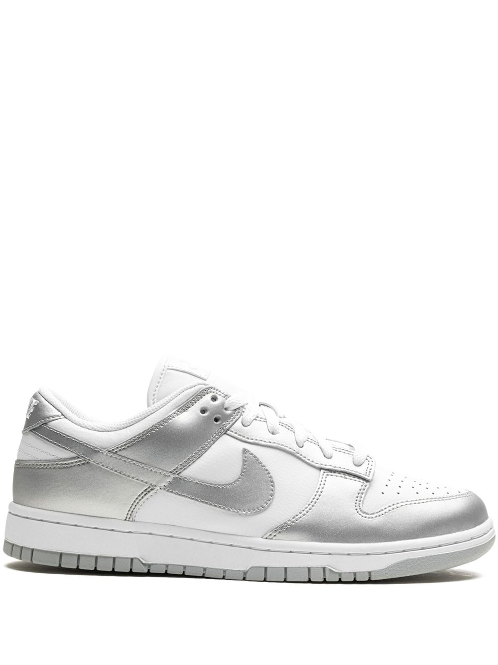 Dunk Low "Metallic Silver" sneakers - White