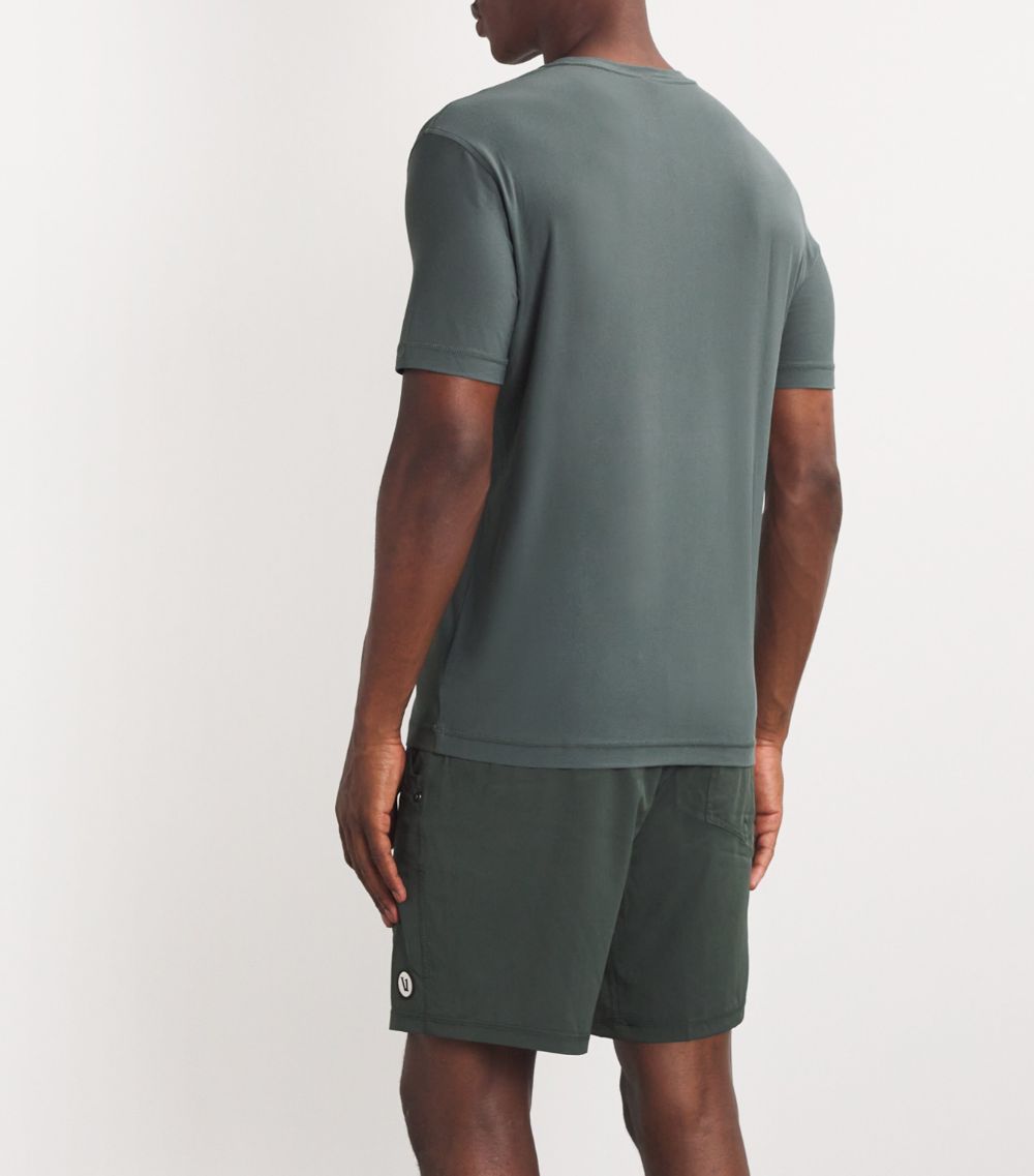 Logo Strato Tech T-Shirt