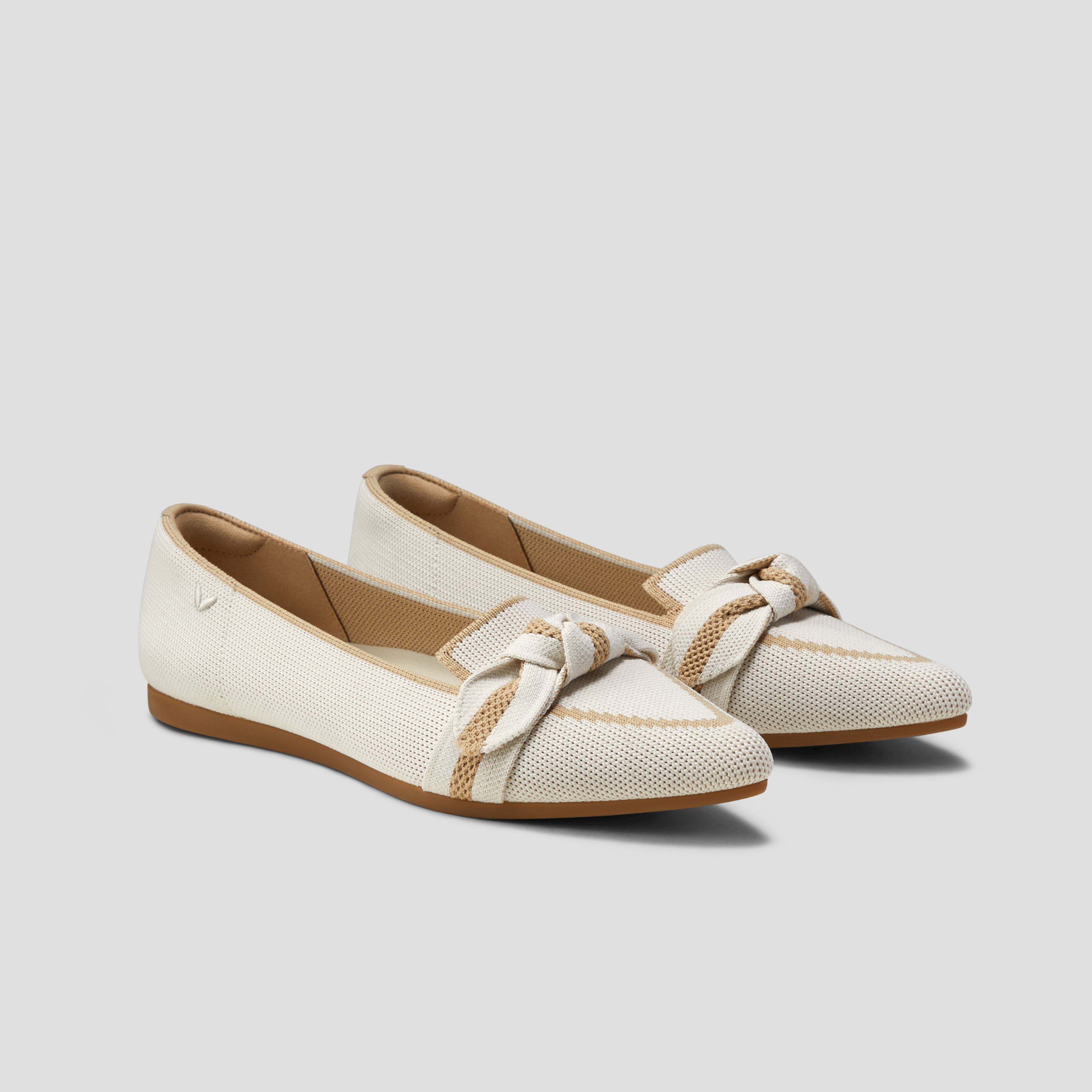 VIVAIA Pointed-Toe Bow Loafers Michelle 2.0|IVORY NUDE