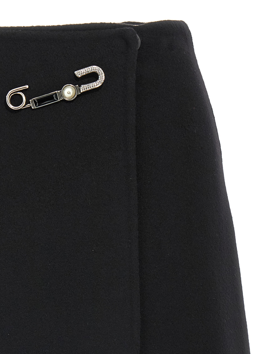 Jewel Pin Skirt Skirts Black