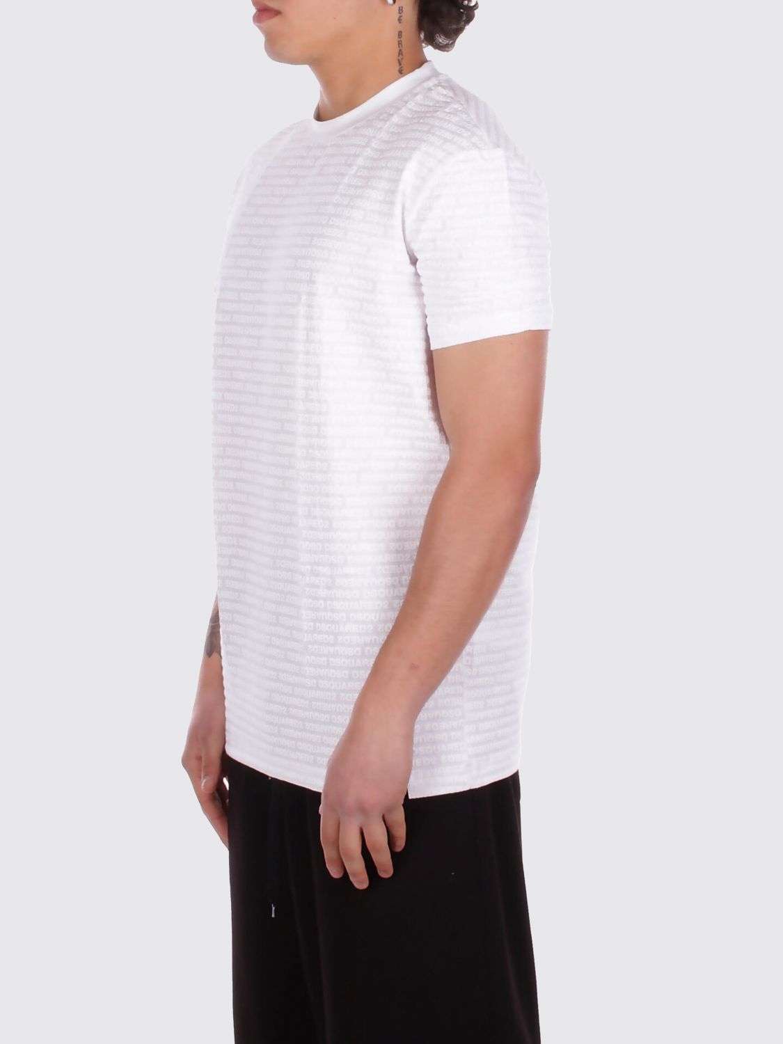 T-Shirt Men color Black