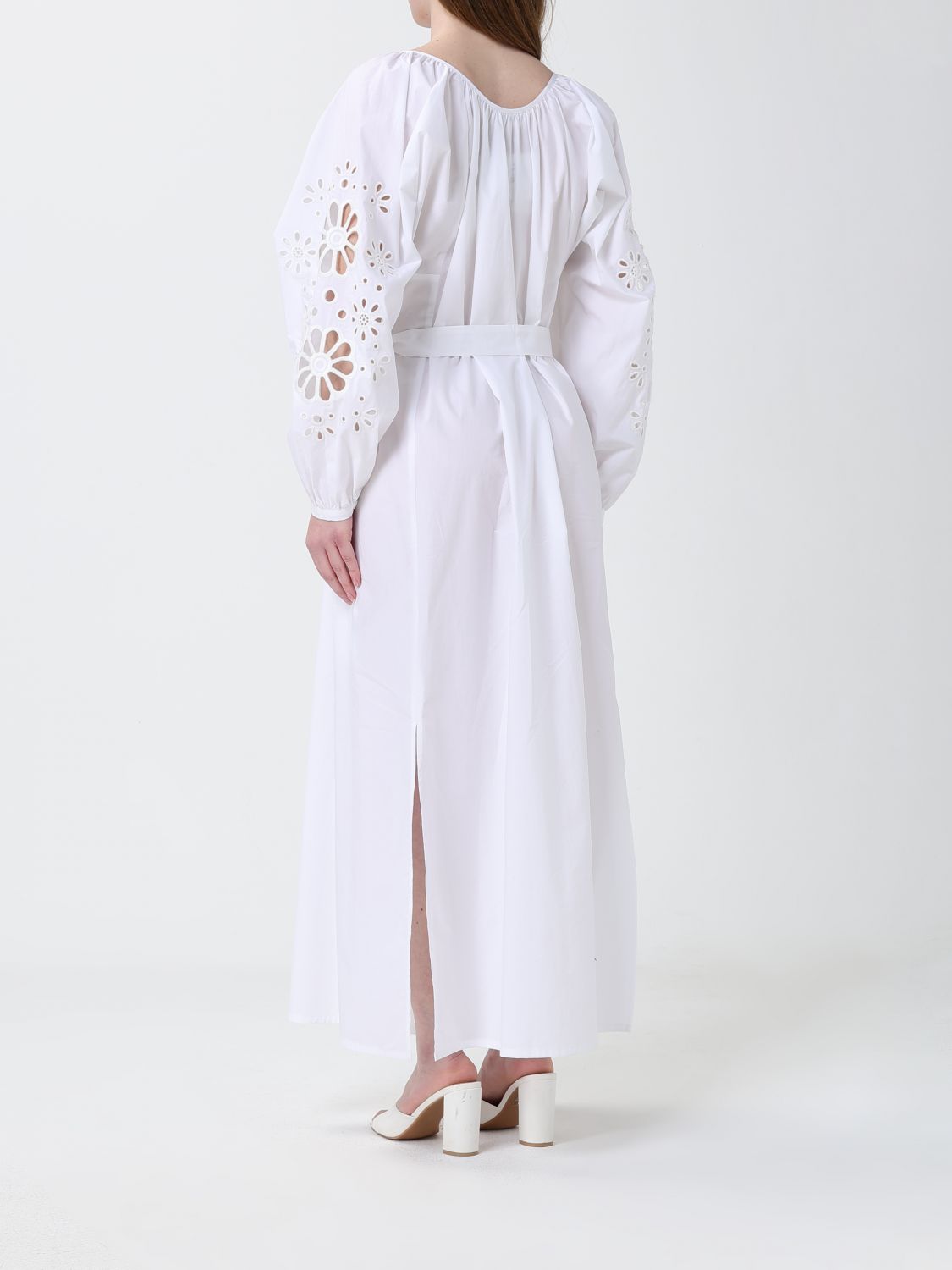 Dress Woman color White