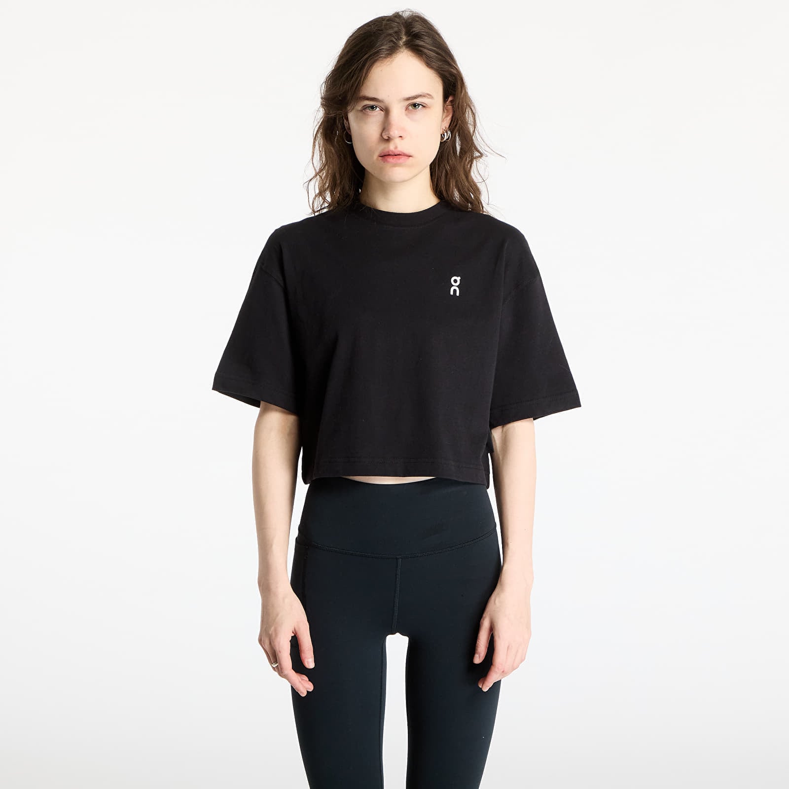 T-shirt On Club Boxy-T Black
