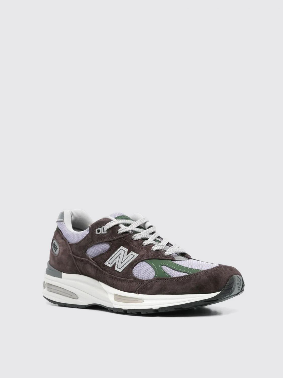 Sneakers NEW BALANCE Men color Brown