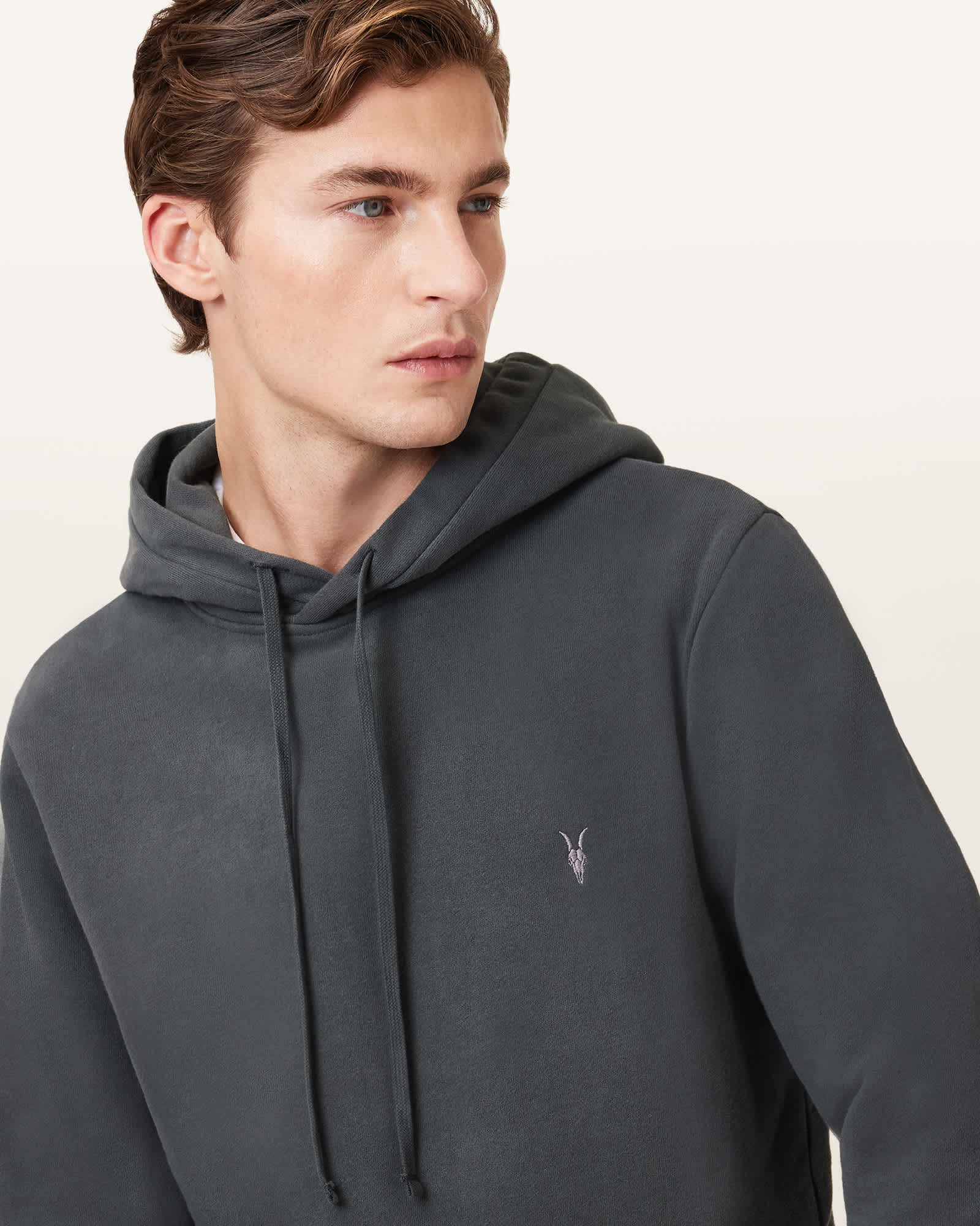 Raven Pullover Ramskull Hoodie