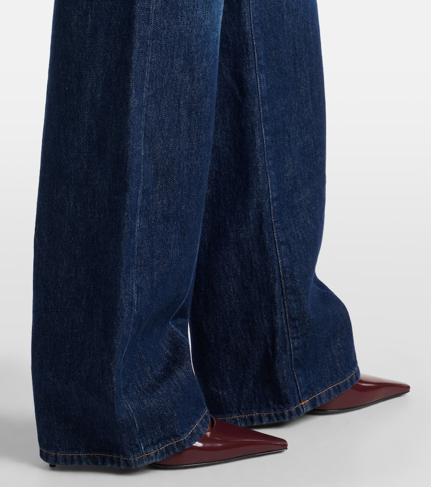 Mid-rise flared jeans