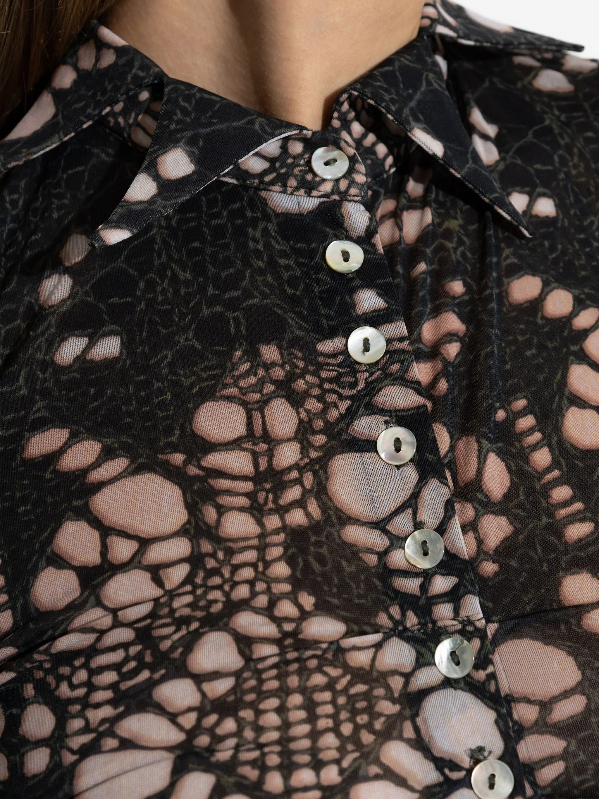 Avavav Spiky Printed Distressed Knit