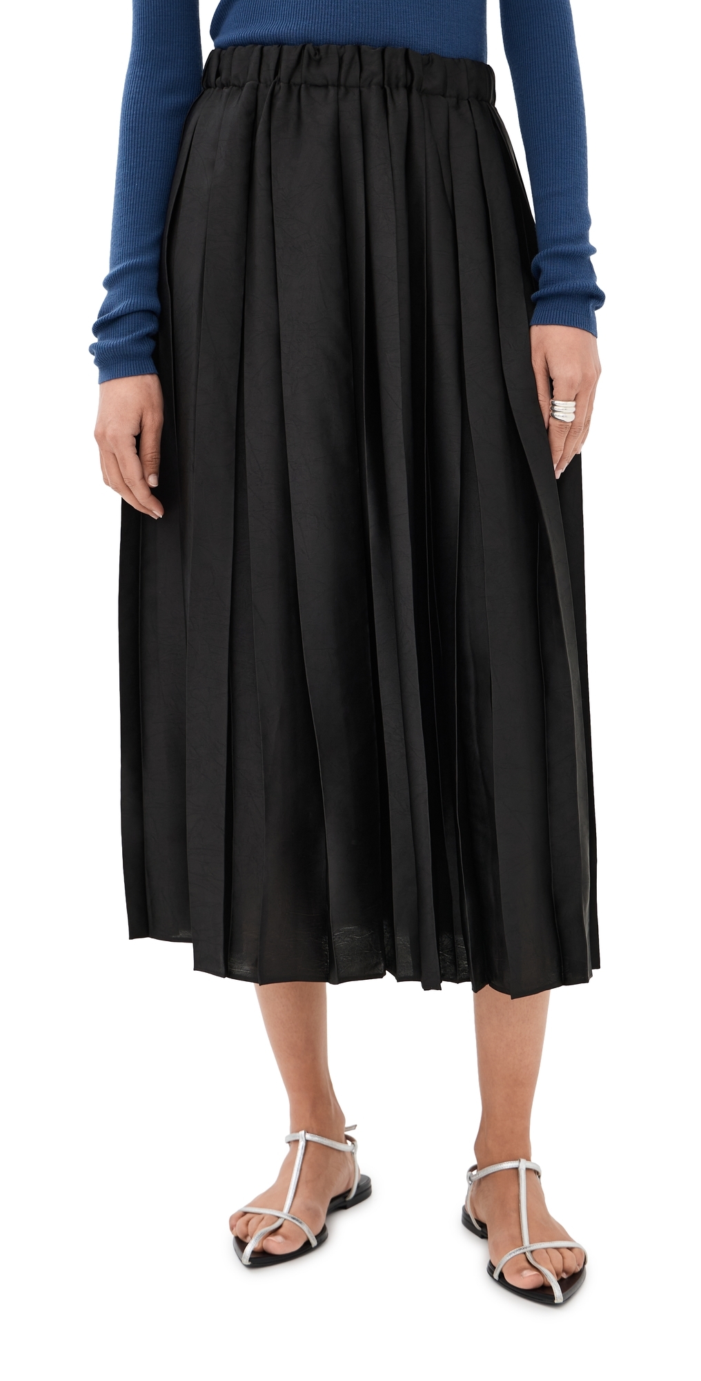 Feather Weight Pleated Pull On