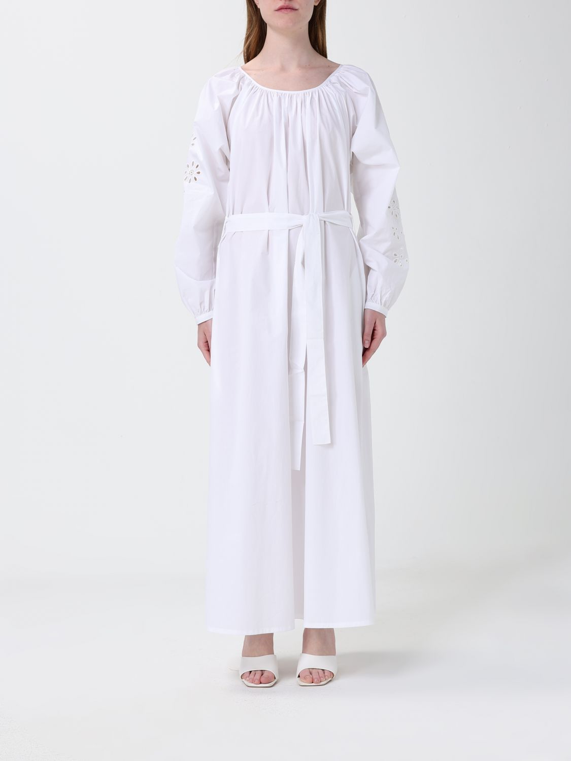 Dress Woman color White
