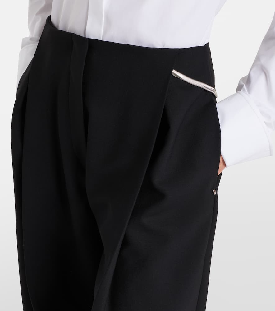 Pleated low-rise wide-leg pants