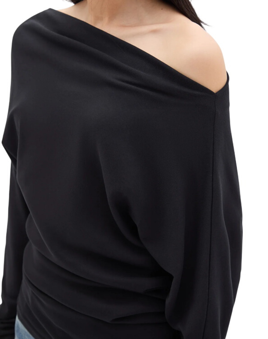 Roos Bias Cut Drop Shoulder Top
