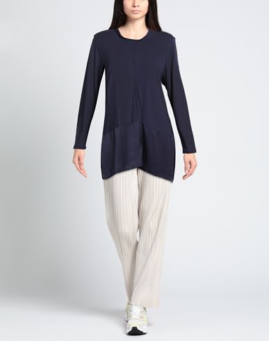 Woman T