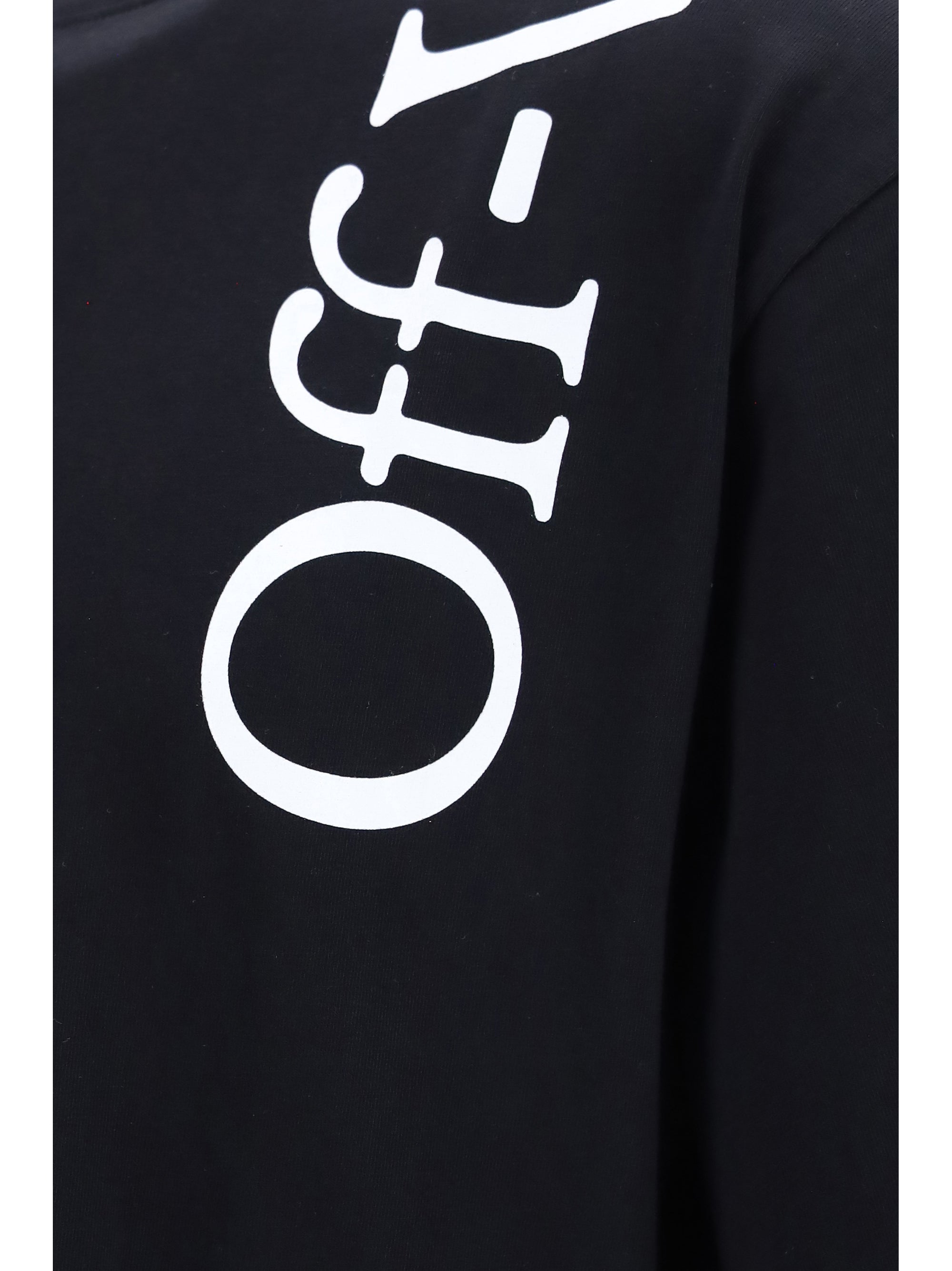 T-Shirt — Black