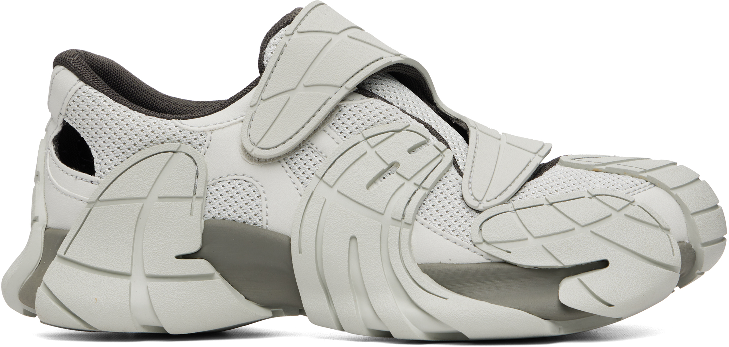 Gray Tormenta Sneakers