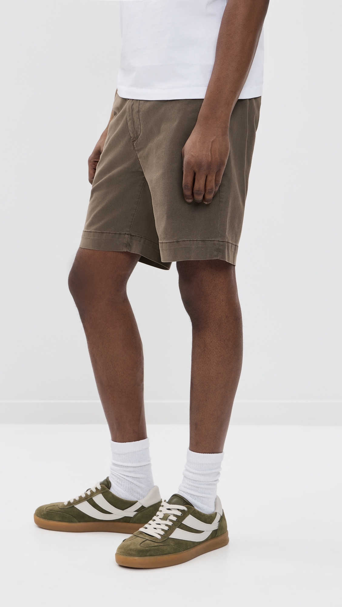 Archie Straight Trouser Shorts 7.5 Sulfur Soft Mushroom