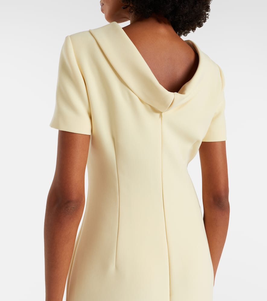 Crêpe gown