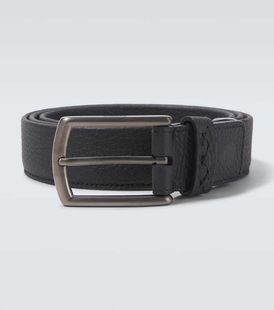 Leather belt