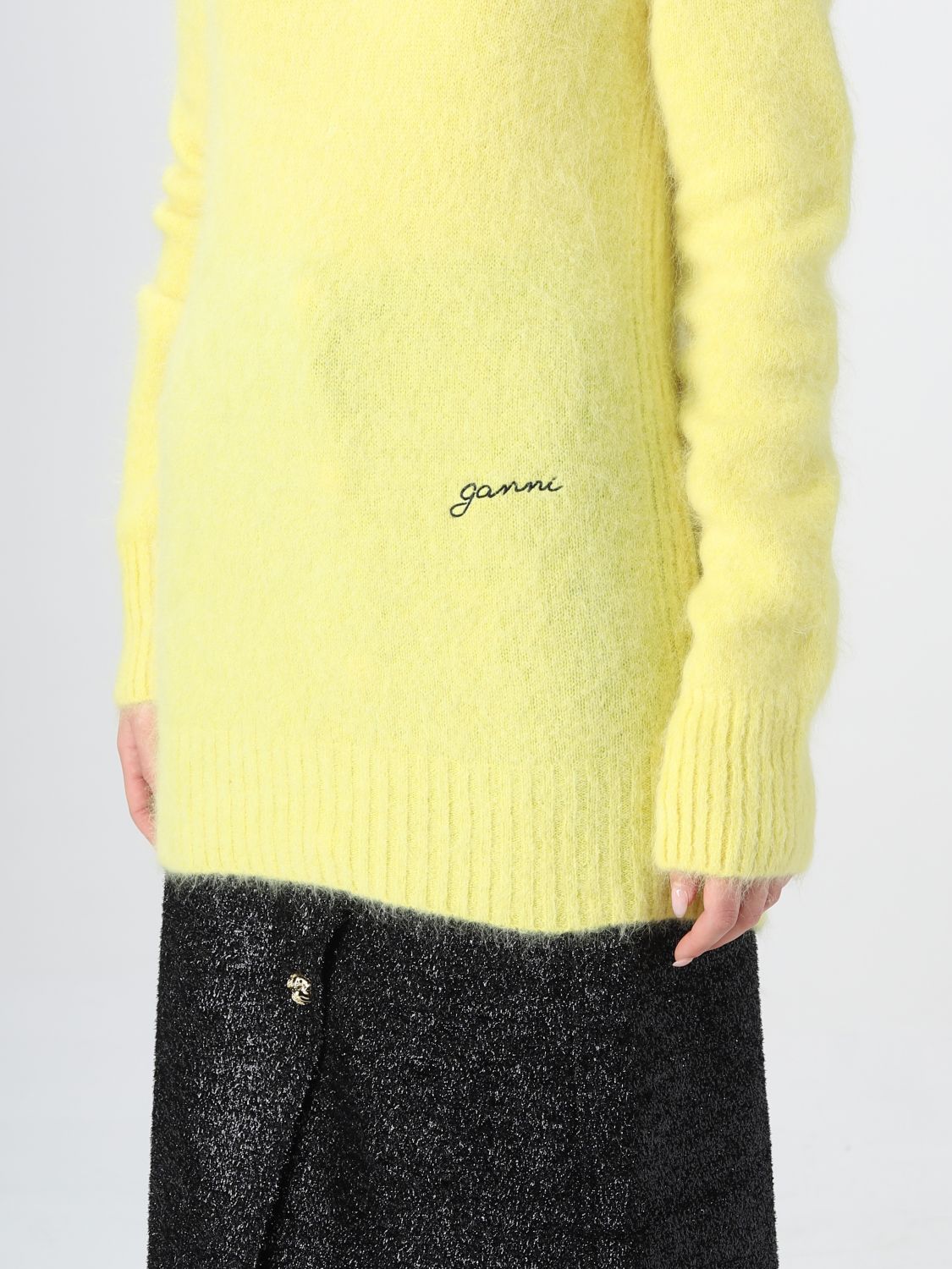 Sweater Woman color Yellow