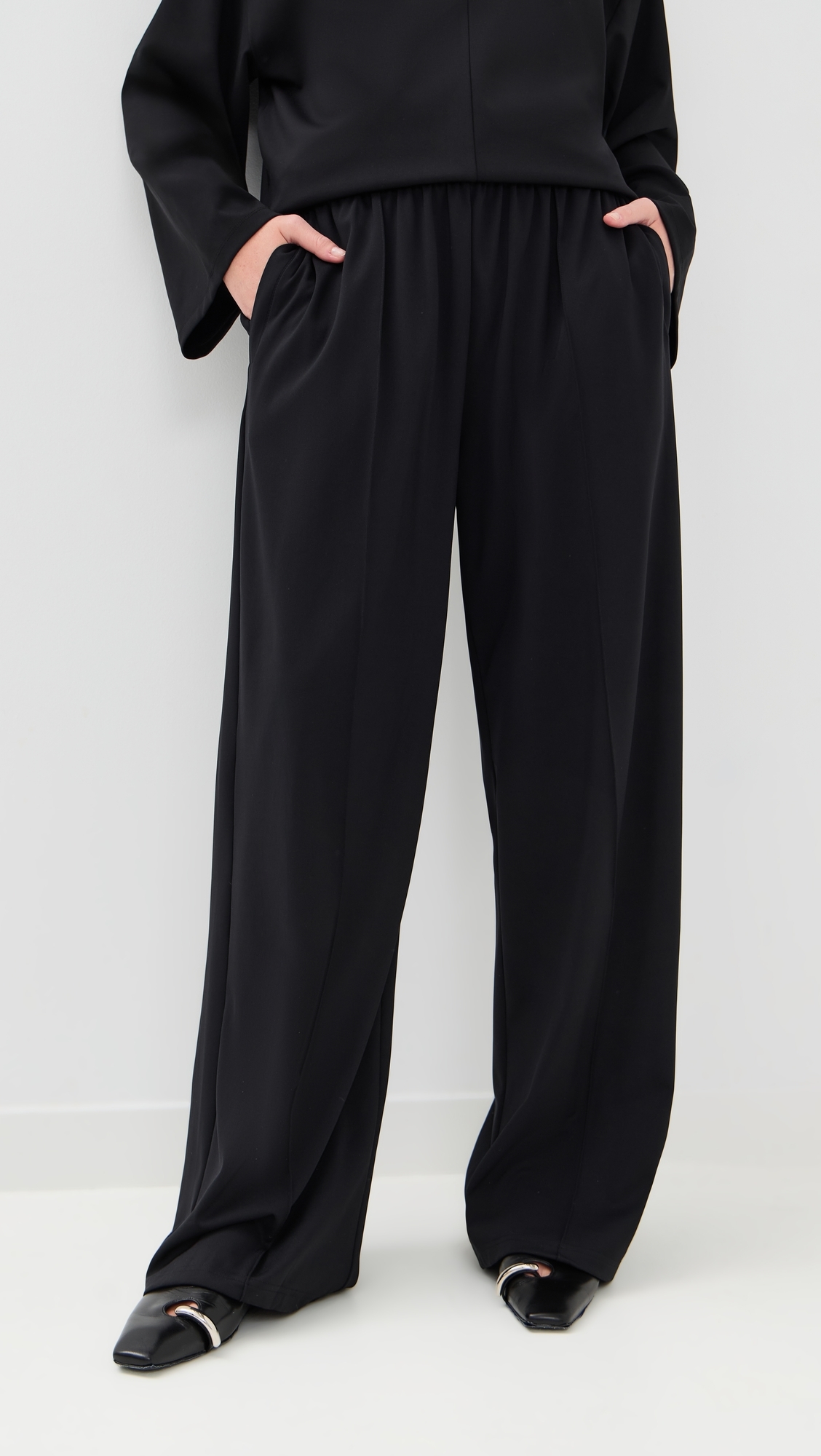 WARDROBE. NYC Opaque Lounge Pants Black