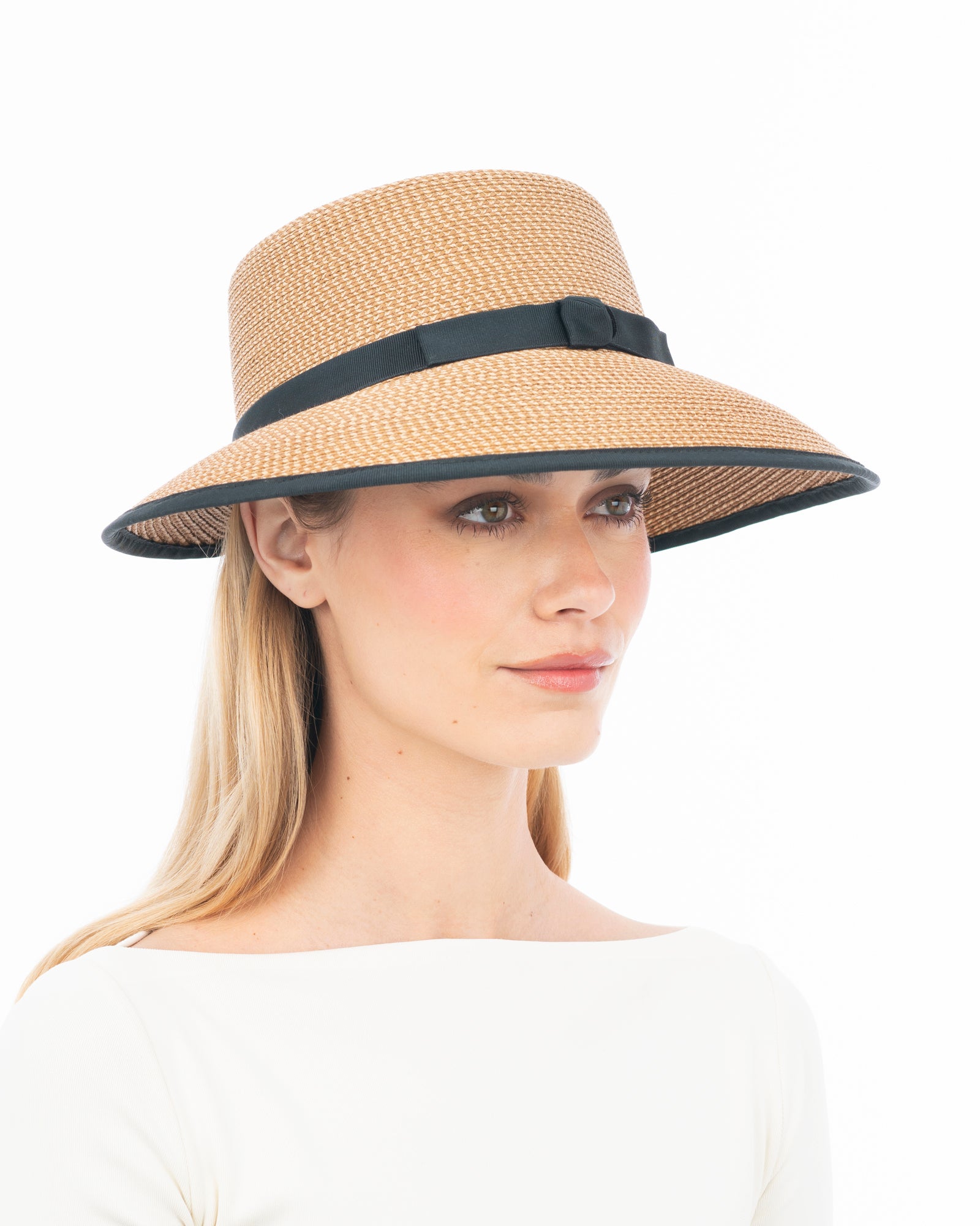 Squishee Cap for Women - Natural/Black