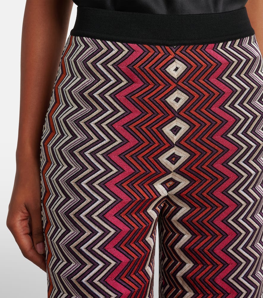 Wide-leg pants