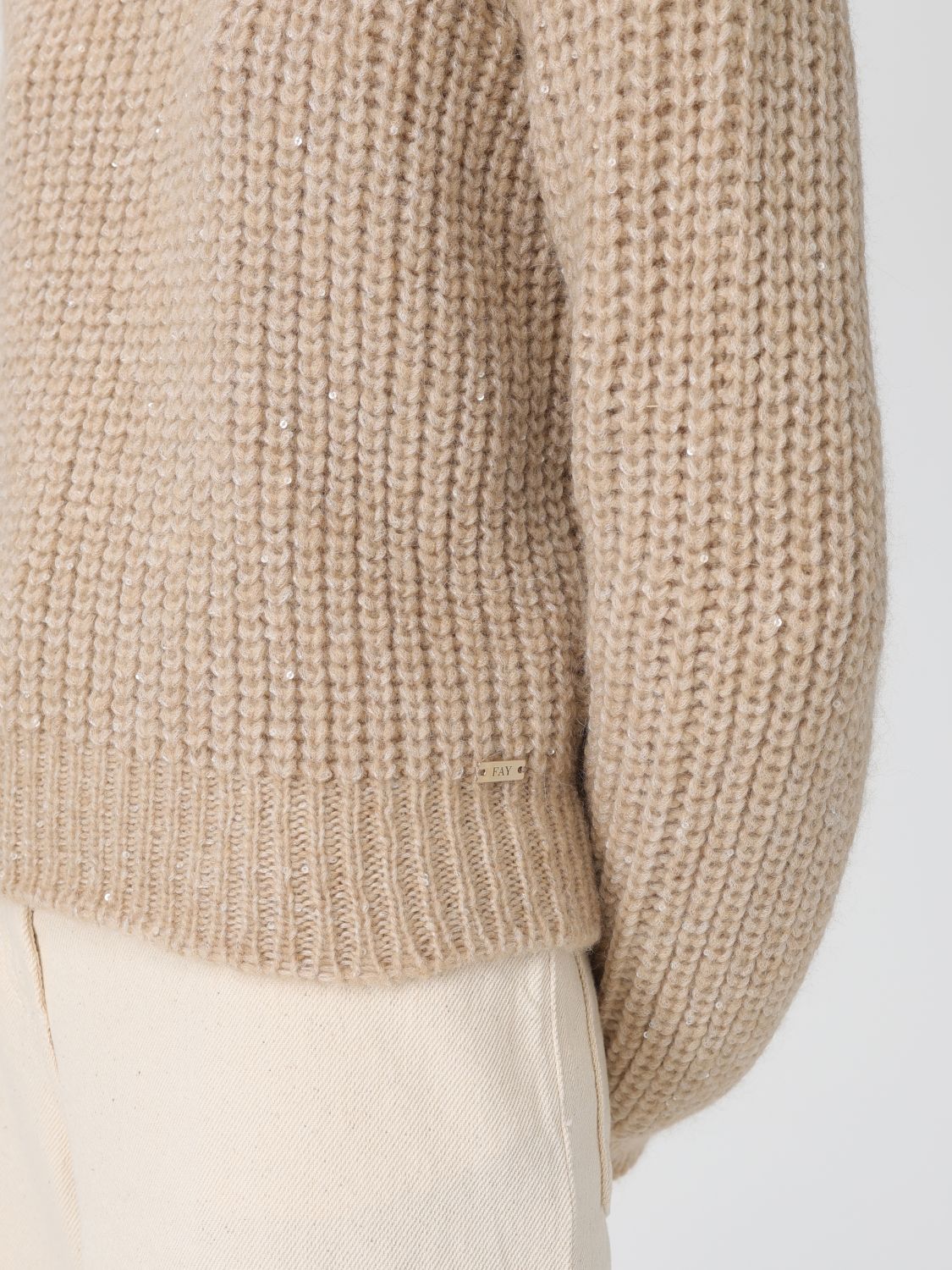 Sweater Woman color Beige