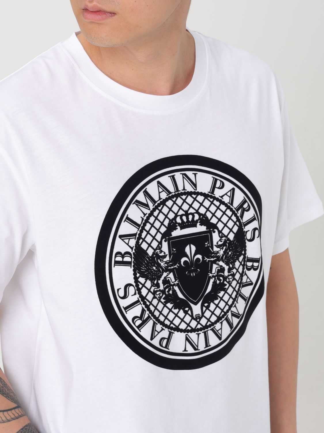 T-Shirt Men color White