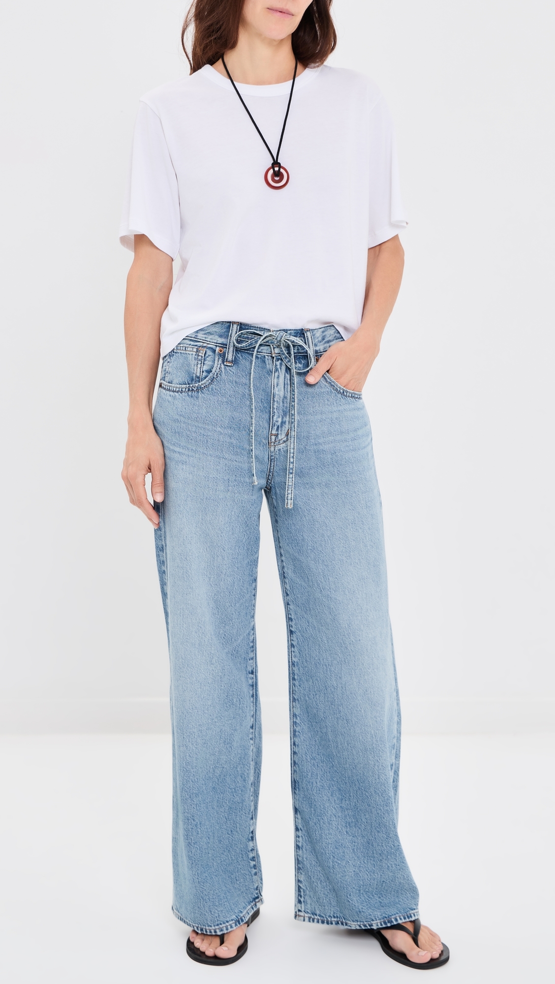 The Petite Ultimate Wide-Leg Jean in Airy Denim RAEBROOK WASH