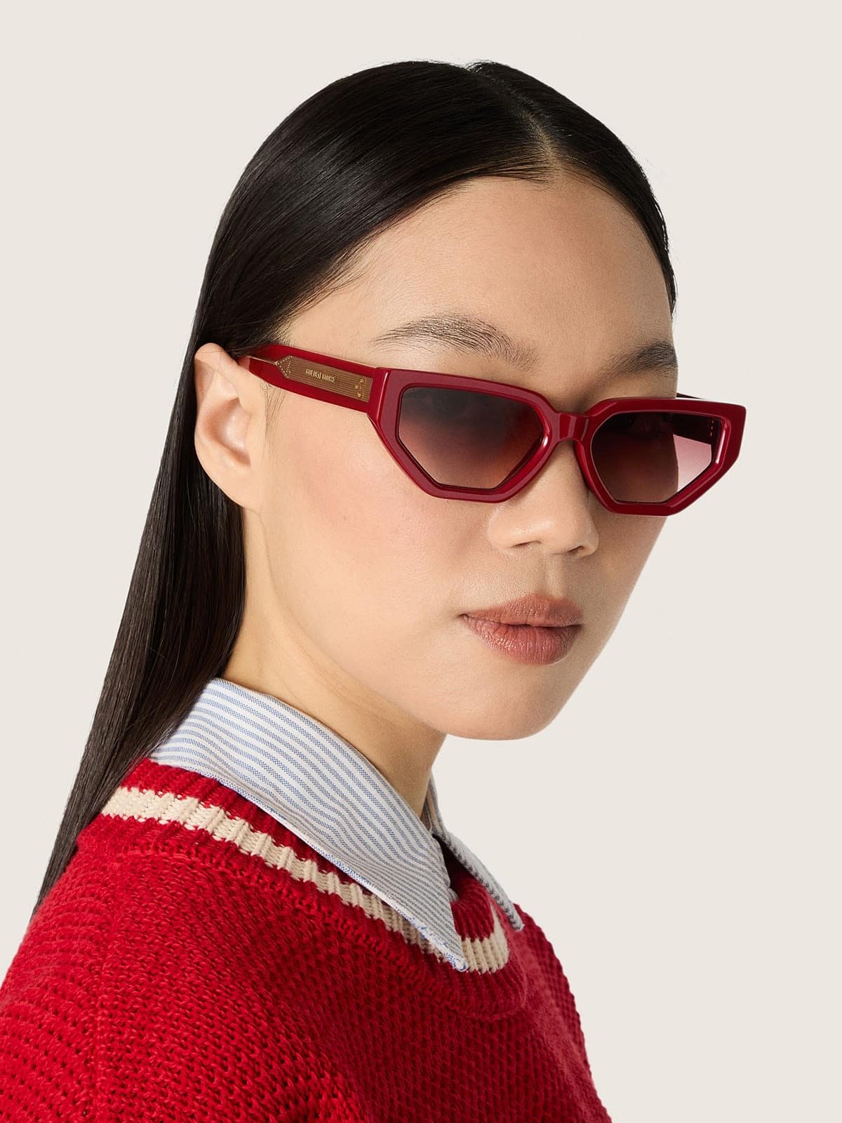 Golden Goose - Jackie Rectangular Style Sunglasses With Red Frame And Lenses, , : U