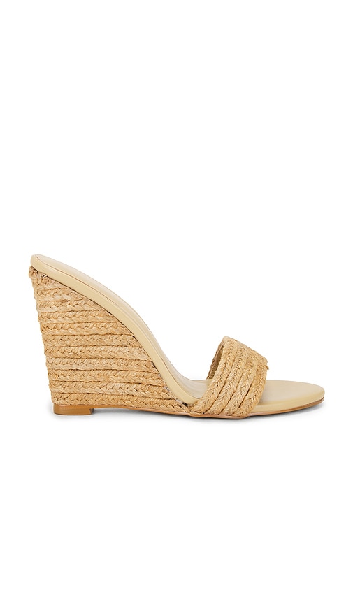 RAYE COMPENSÉES MILLIE en Neutral.  9.5. Also en