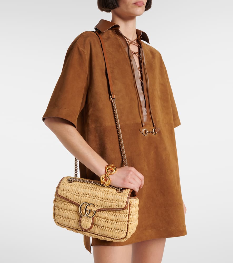 GG Marmont Medium woven shoulder bag