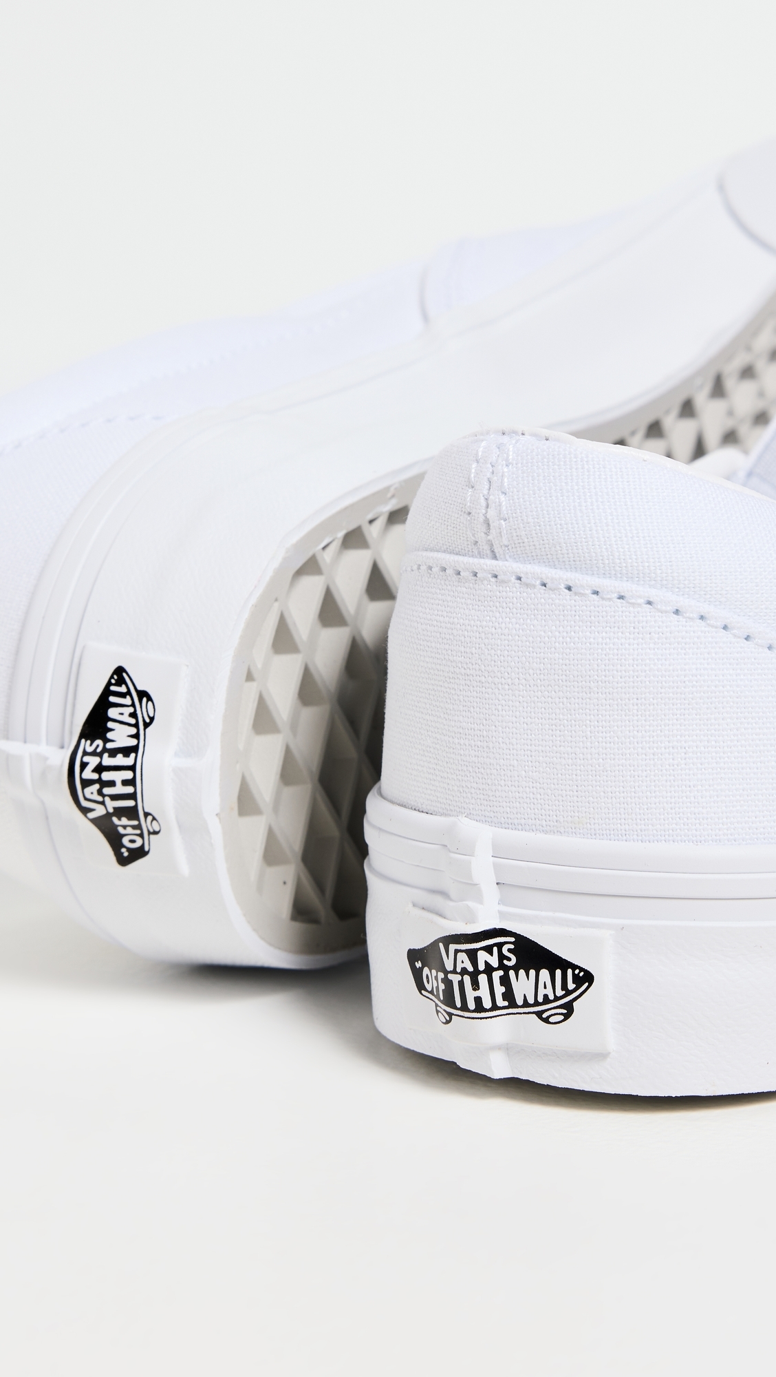 Slip On Unisex Sneakers True White W