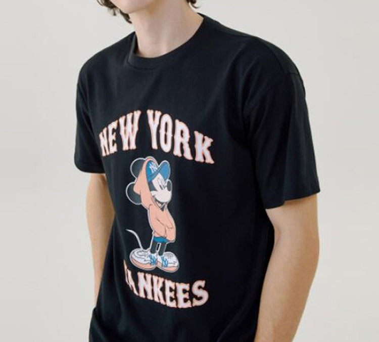 Disney Mickey Crossover New York Yankees Basic Printing Round Neck Short Sleeve Unisex Black