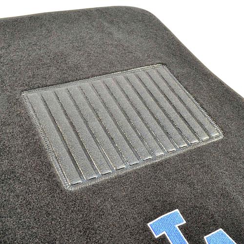 Officially Licensed NFL FANMATS Miami Dolphins Car Mat Set