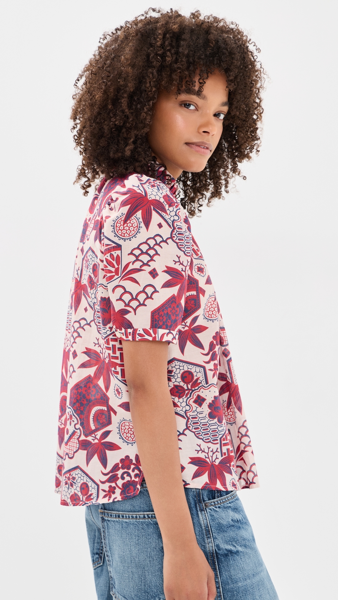 Winnie Crimson Hive Shirt Off-White
