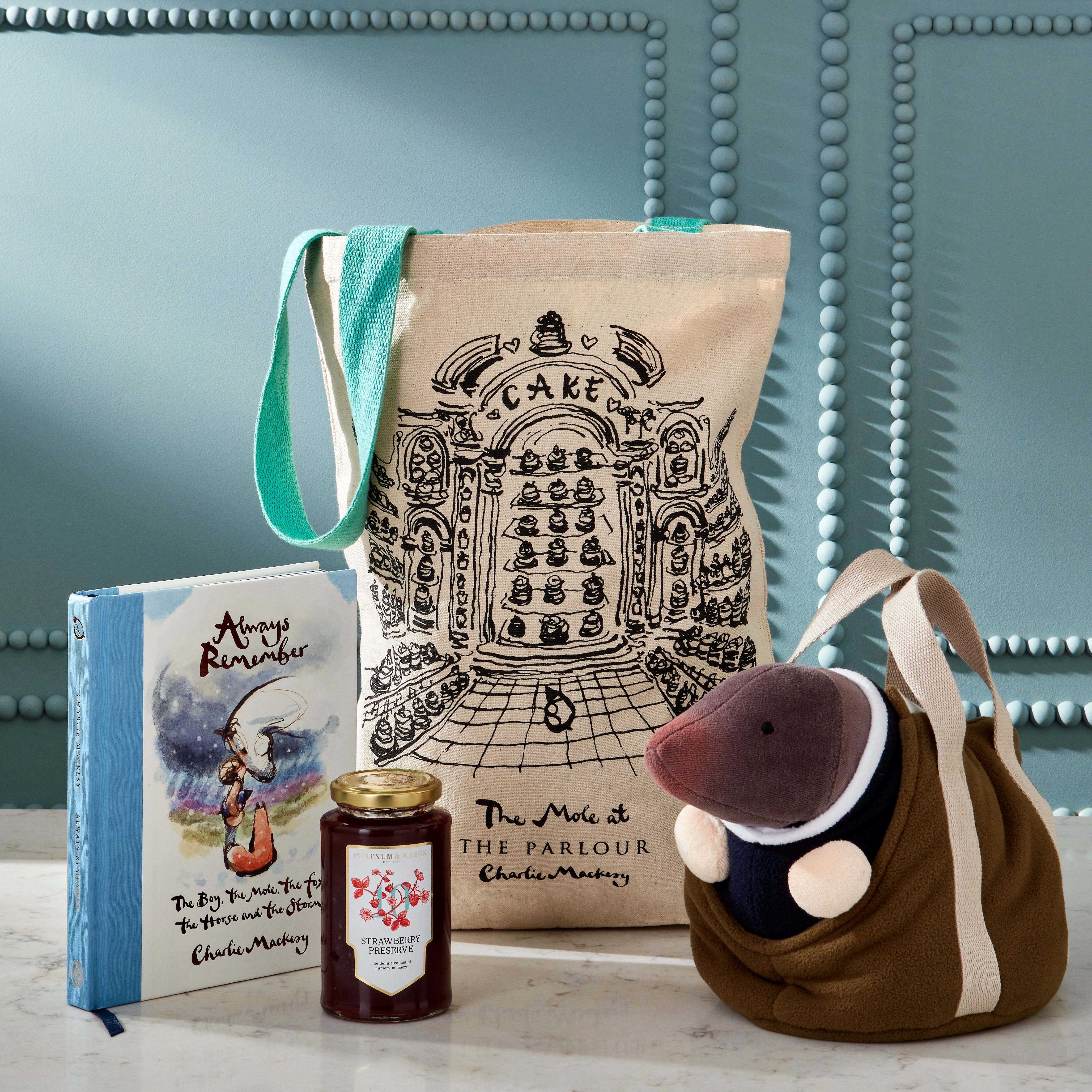 'The Mole at The Parlour' Exclusive Gift Set