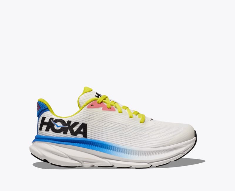 HOKA Clifton 9 Shoes in Blanc De Blanc/Virtual Blue