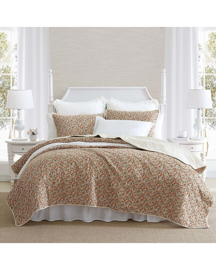 Loveston Reversible Quilt Set