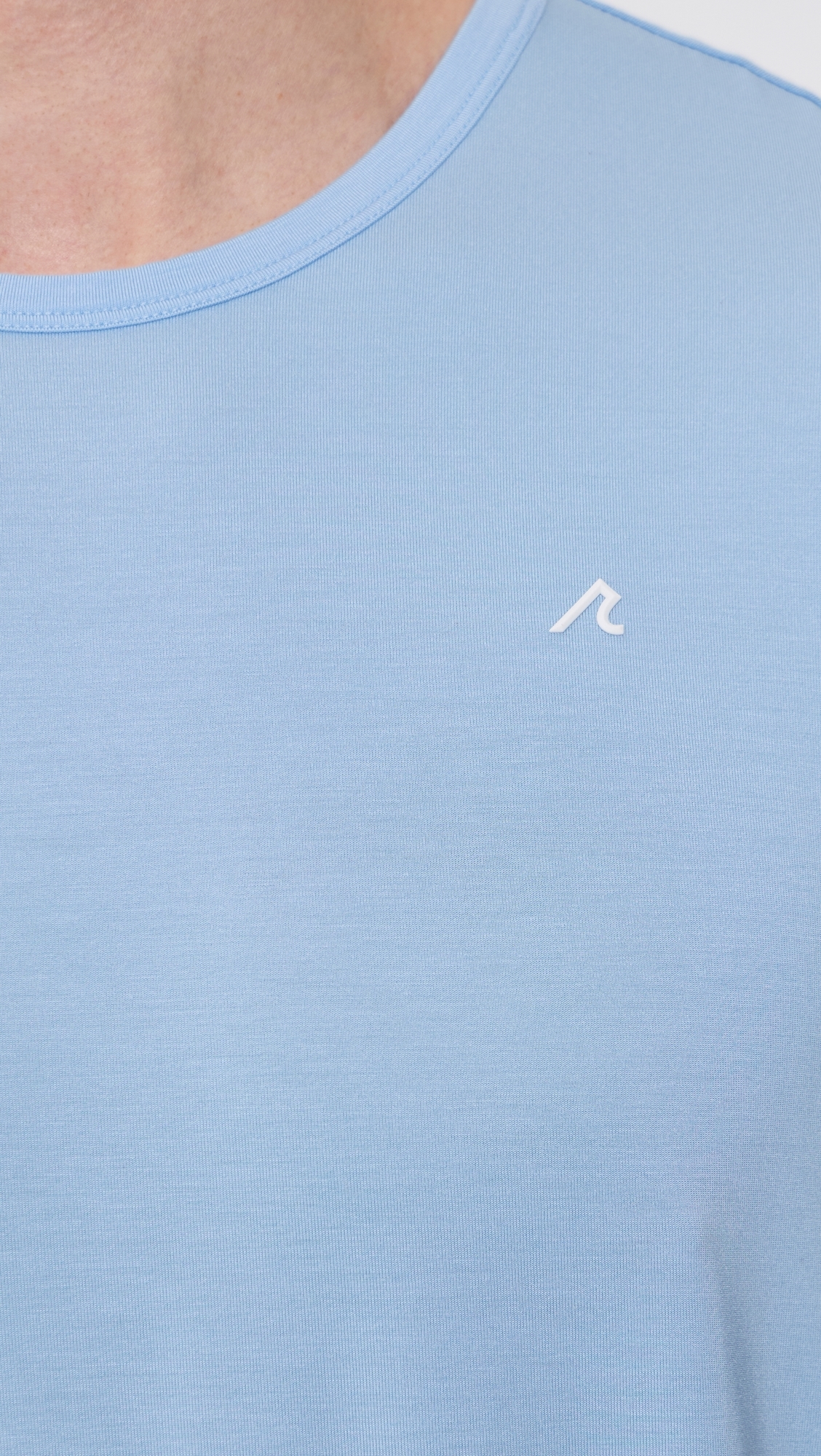 Sussex Performance Tee Mist