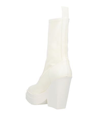 Woman Ankle boots Ivory
