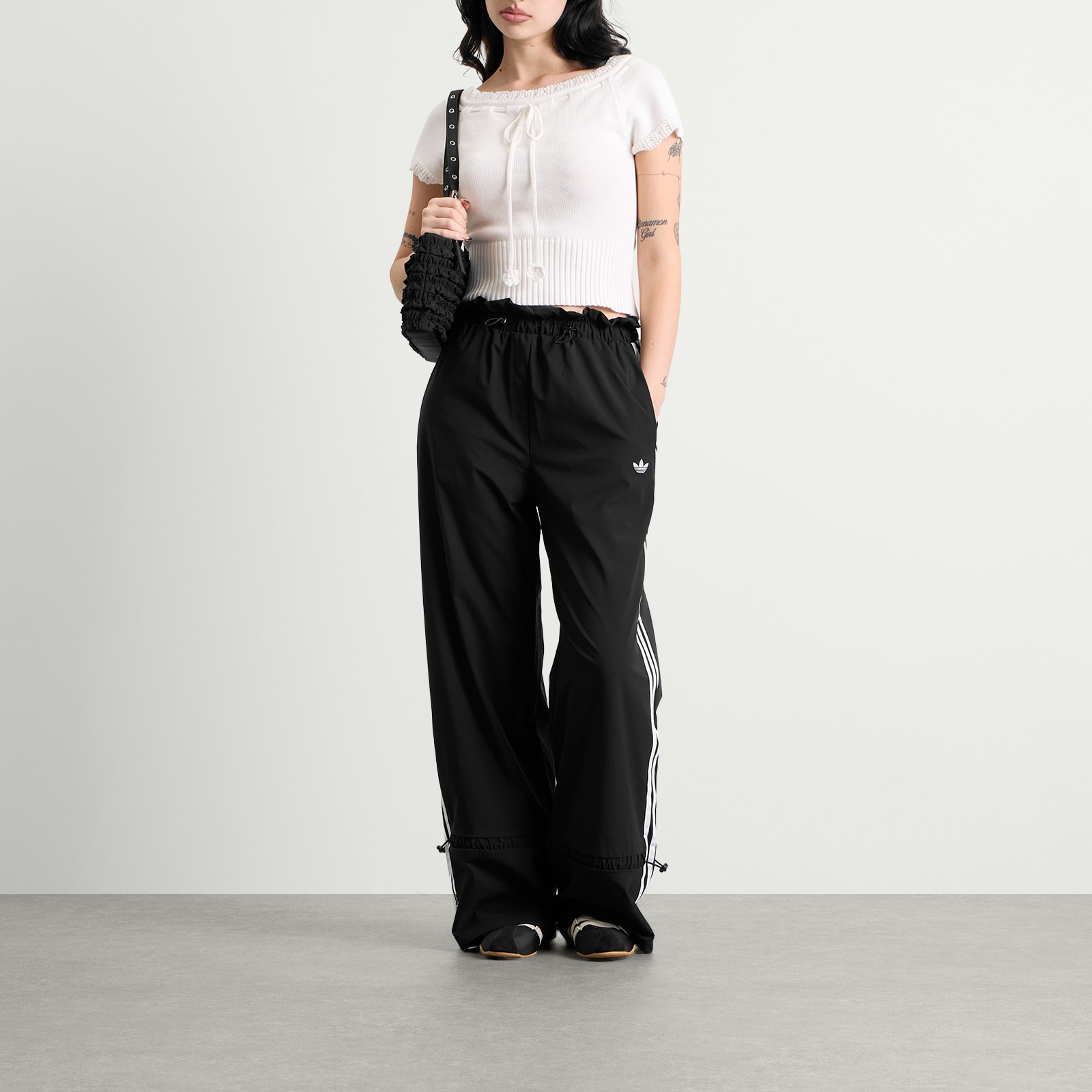 Women's Pleated Nylon Track Pant Black