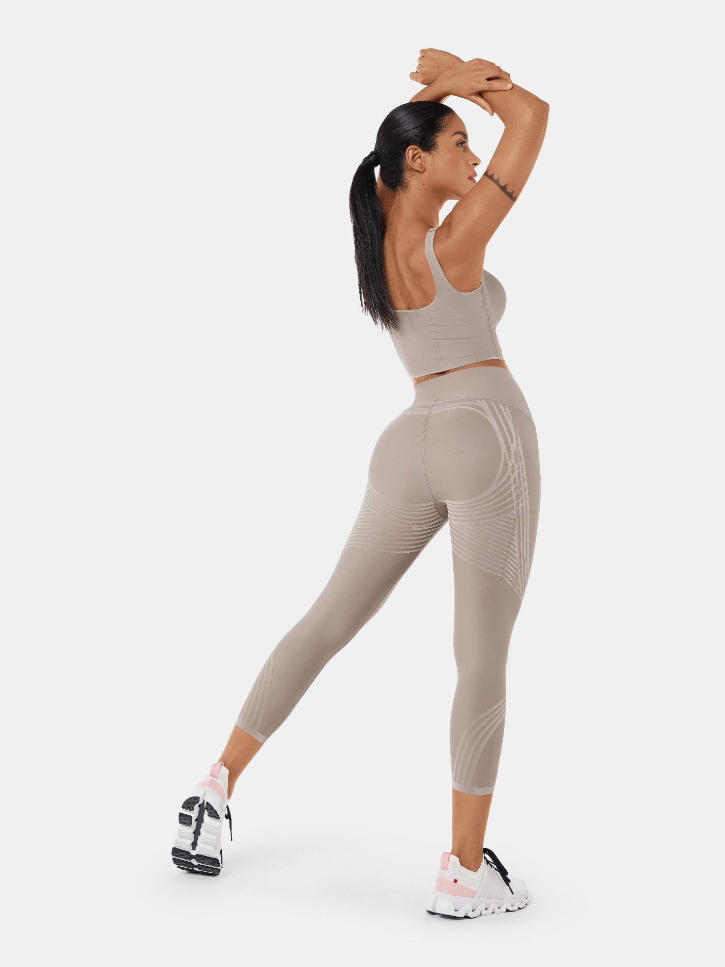 Body Sculpt Side Pocket 7/8 Leggings - Tan