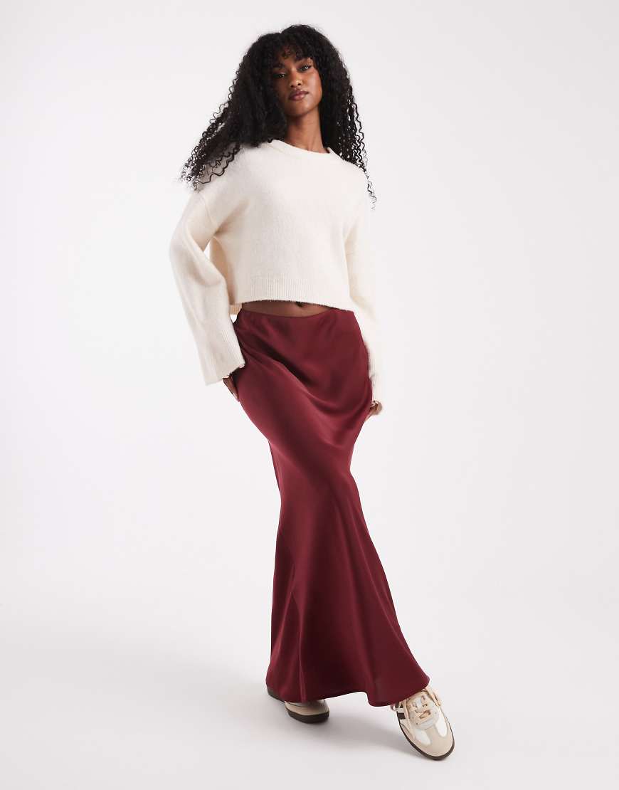 Satin bias maxi skirt in burgundy-Red
