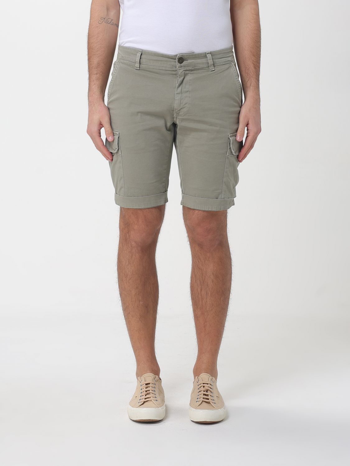 Shorts Men color Sage