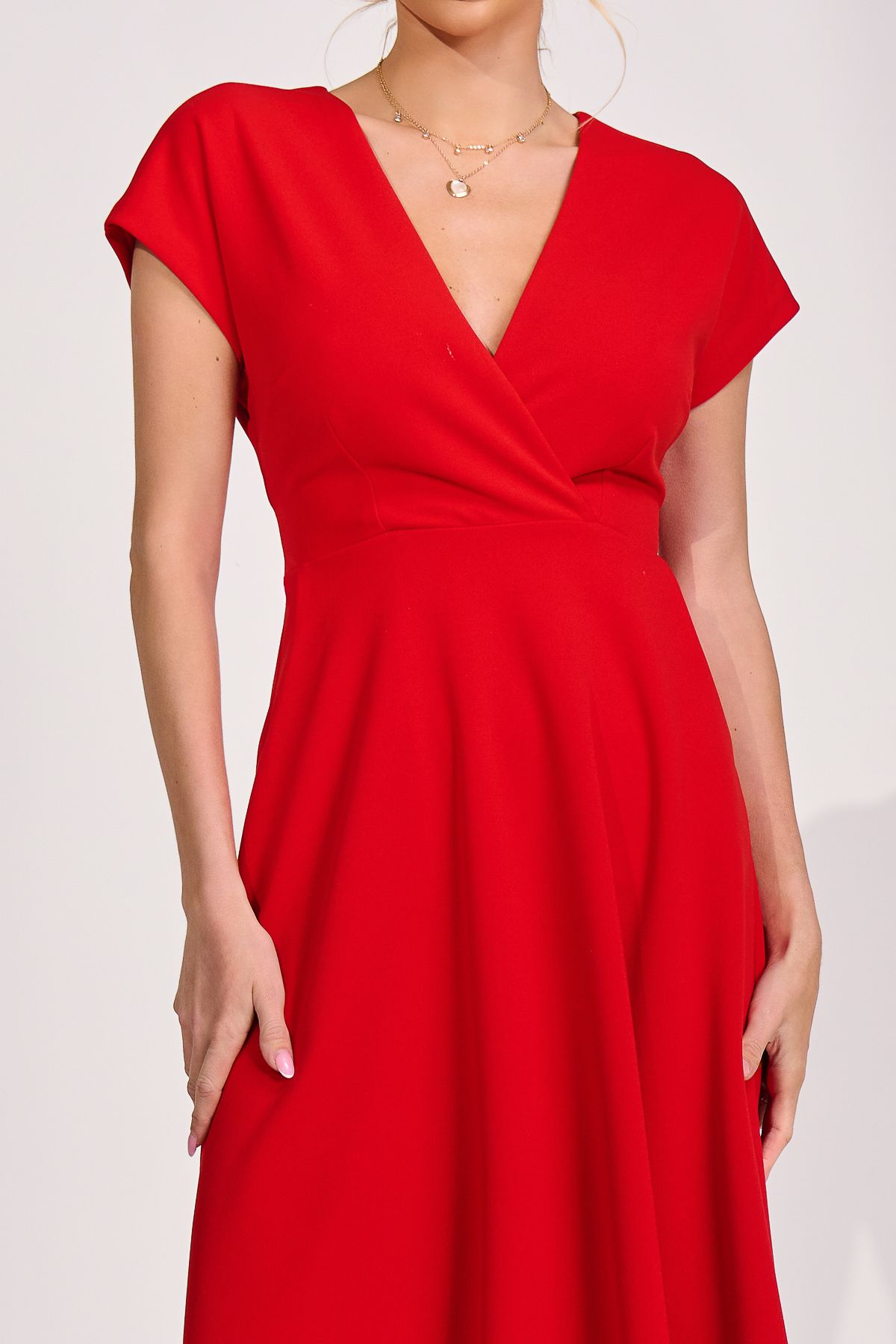 Jolie Moi Women's Scuba Dipped Hem Maxi Dress in Red
