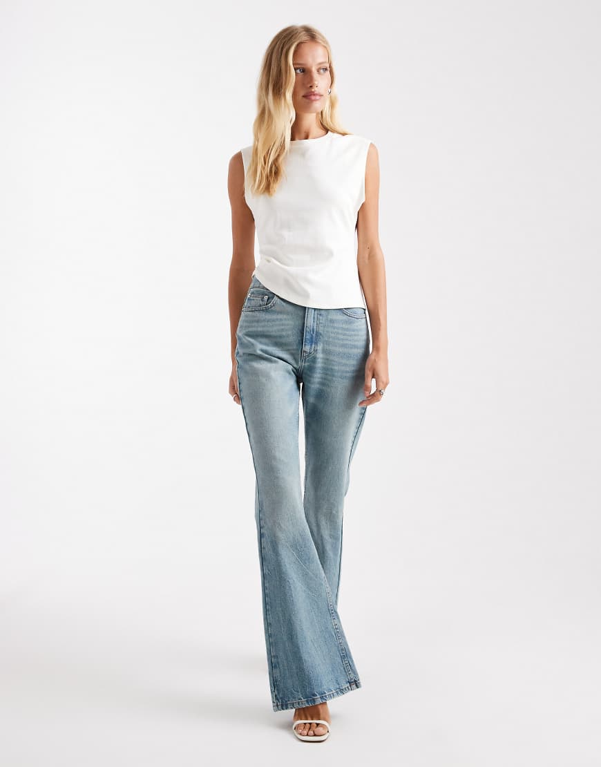 90s flare jeans in pale vintage wash-Blue