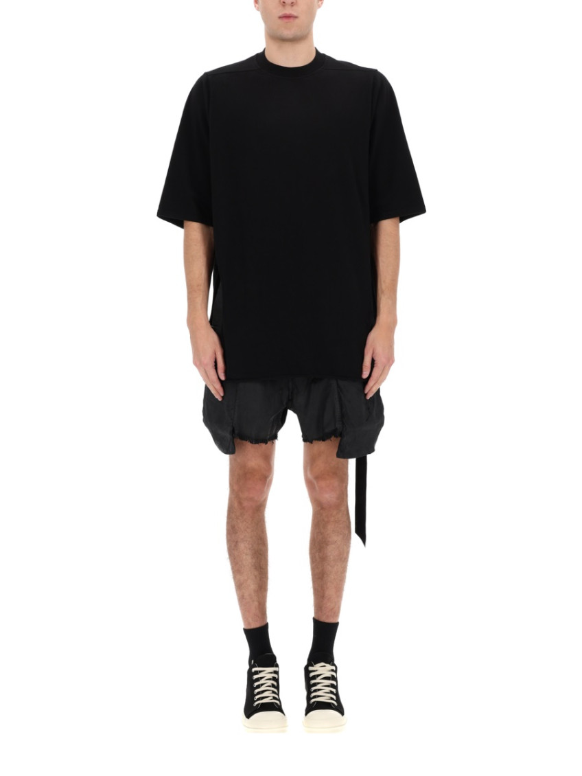 Black Solid Crew Neck T-Shirt